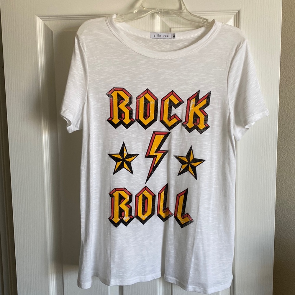 NWOT White graphic T
